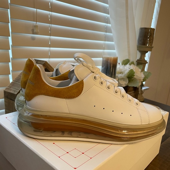 Alexander McQueen Oversized White & Mineral Yellow Gel Sole Sneakers - Picture 9 of 11